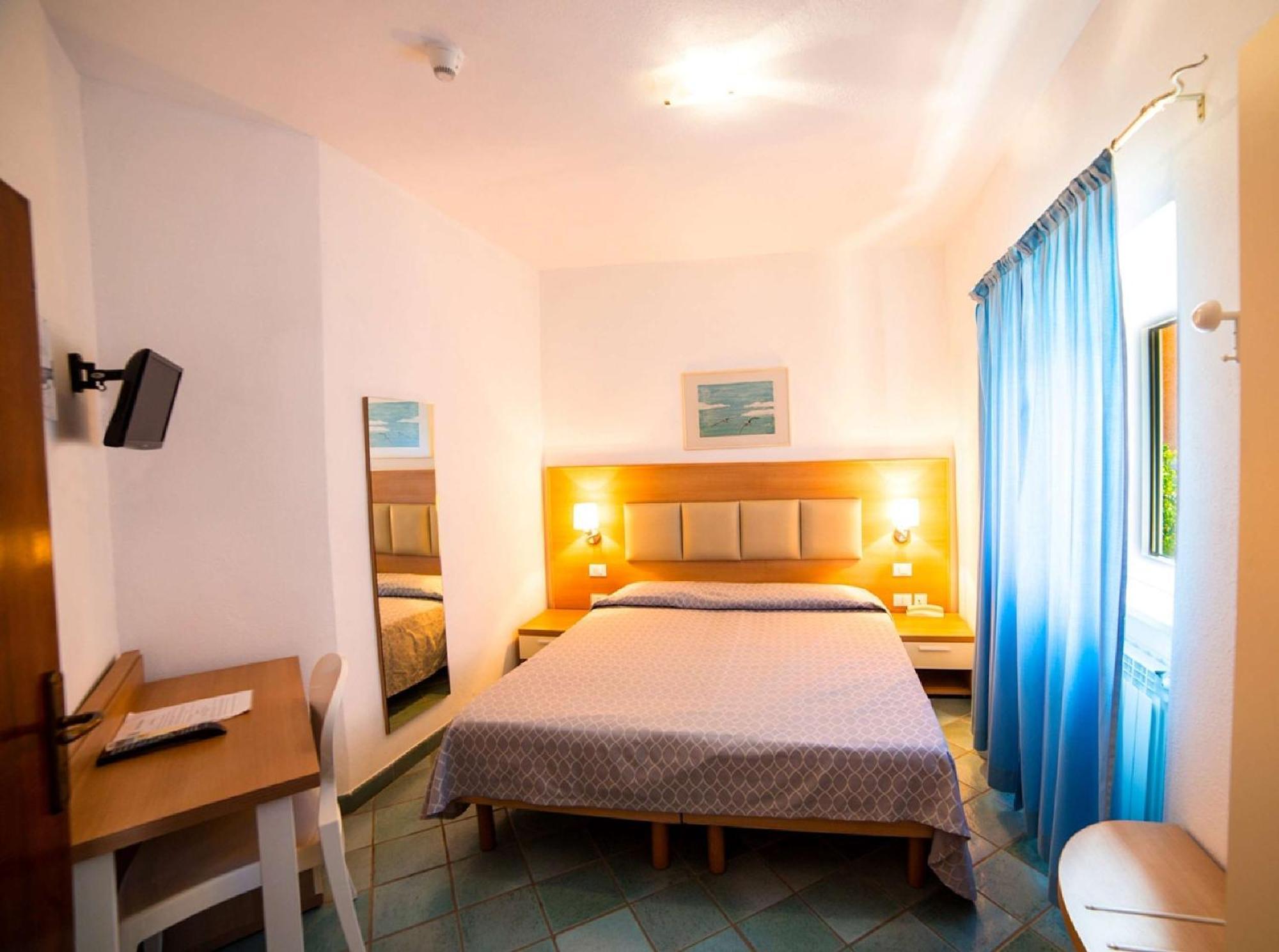 Hotel Saraceno Giglio Porto Pokoj fotografie